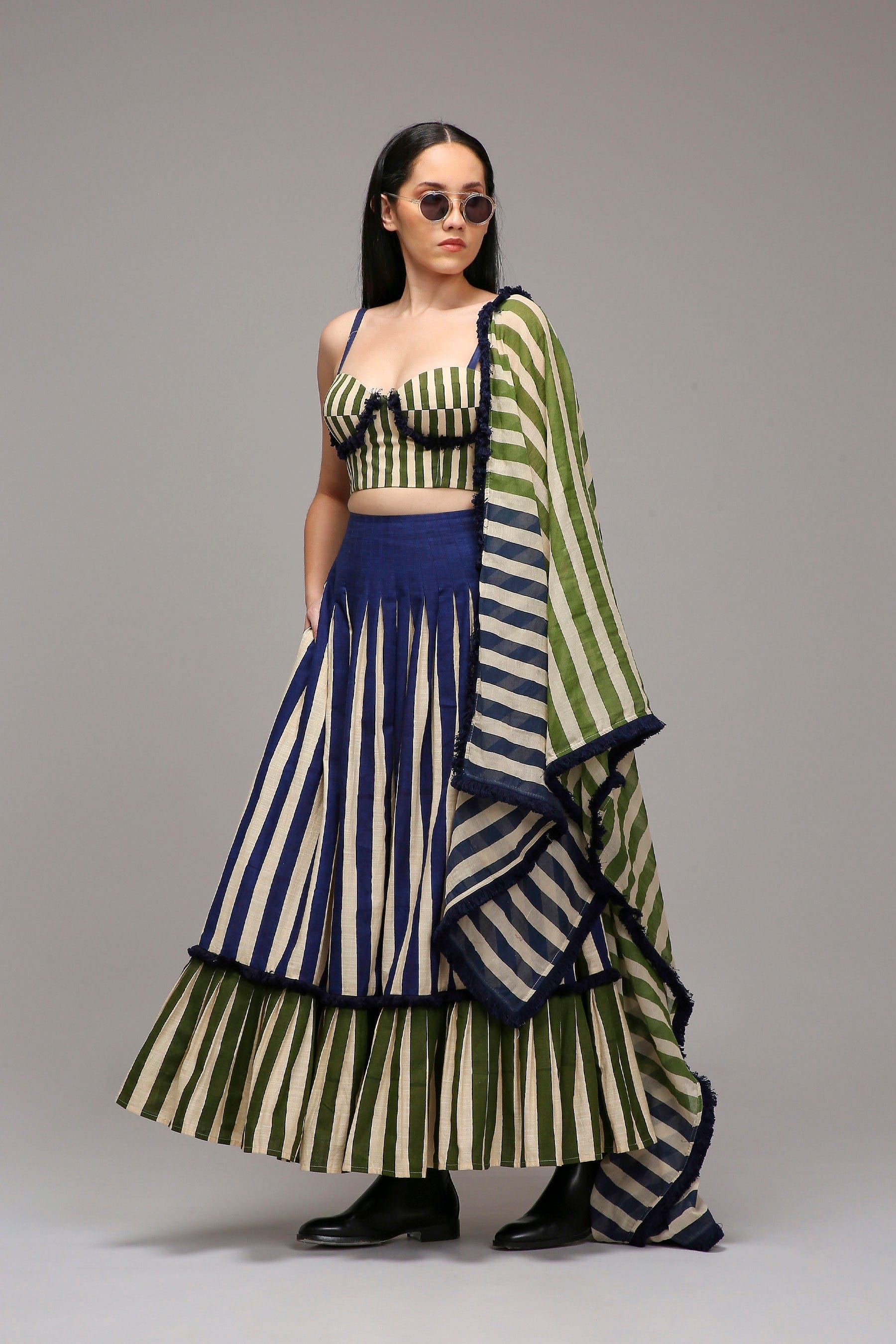 Handwoven cotton 3-piece corset skirt set Egg-Shell (Off-White) with dual striped stole by MATI India