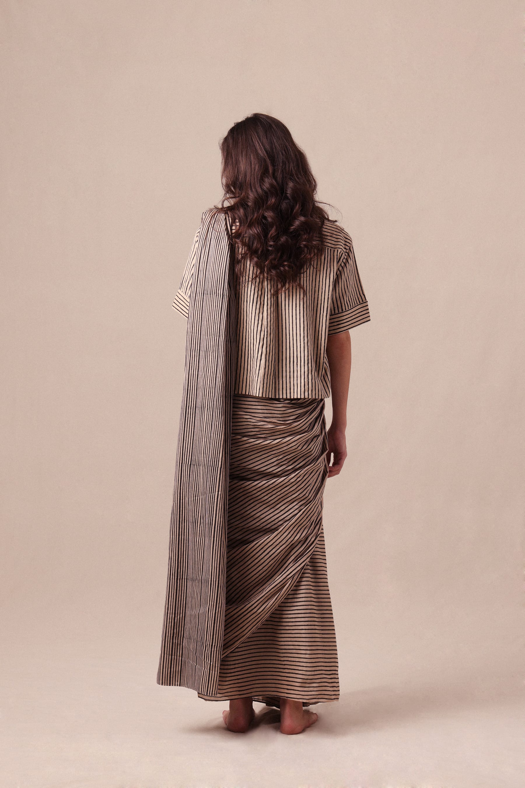 Mati SAREE Charcoal Striped Ekin Shirt & Drawstring Mul Saree Set (2 PCS)