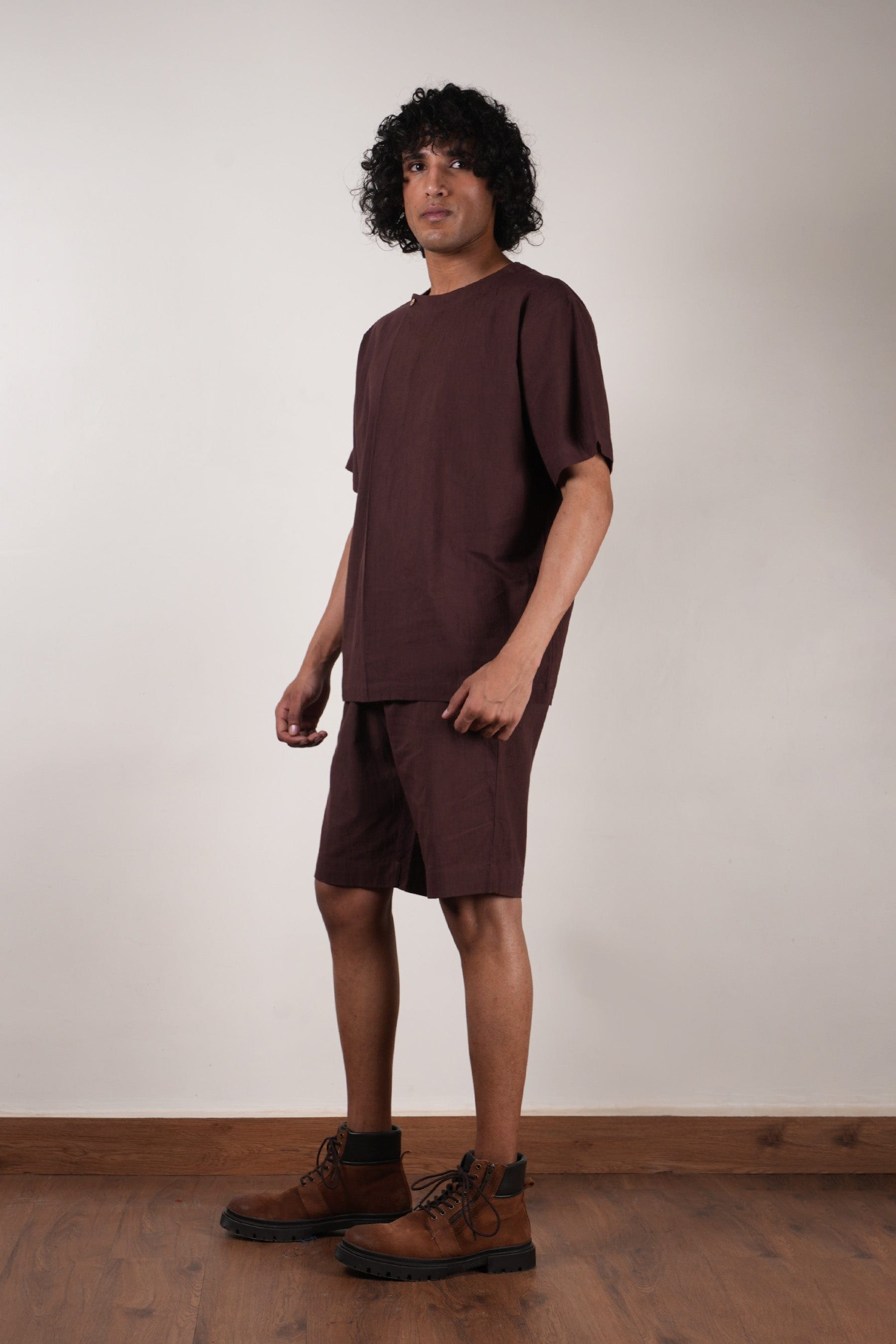 Mati Shirts & Tops Brown Overlap Men's T-Shirt
