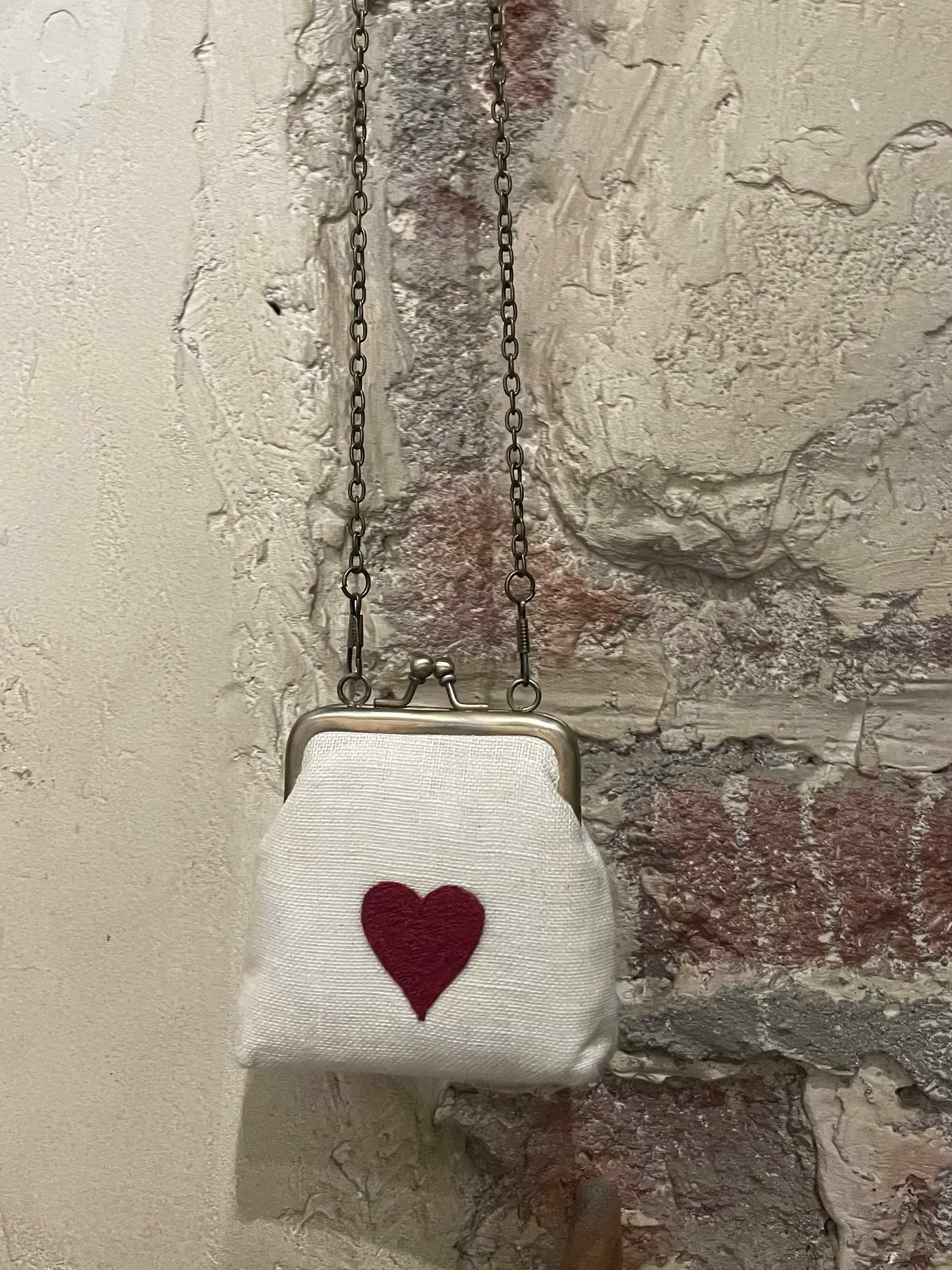 Mati Accessories Taash Hand Embroidered Oatmeal Coin Clutch - Heart