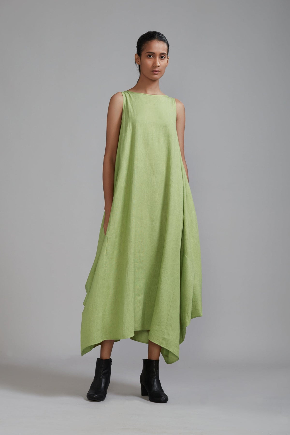 Mati Dresses Vari Aakaar Green
