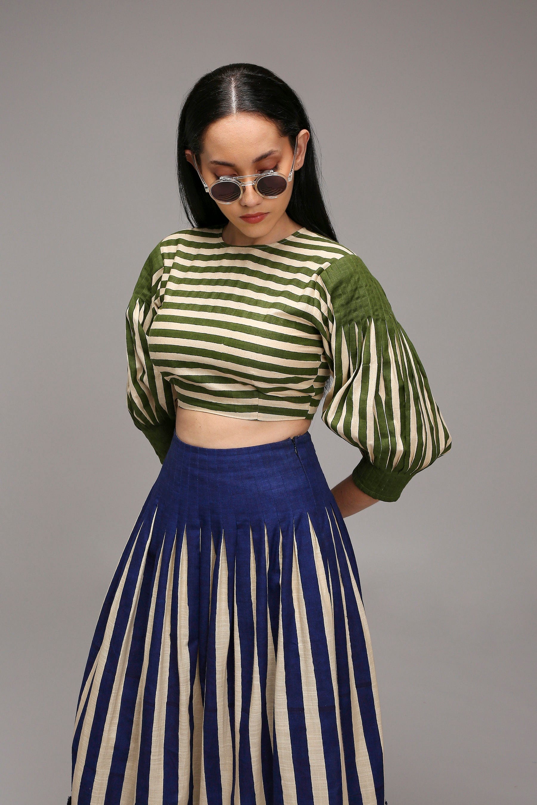 Handwoven cotton 3-piece crop top skirt set Egg-Shell (Off-White) with dual striped stole by MATI India