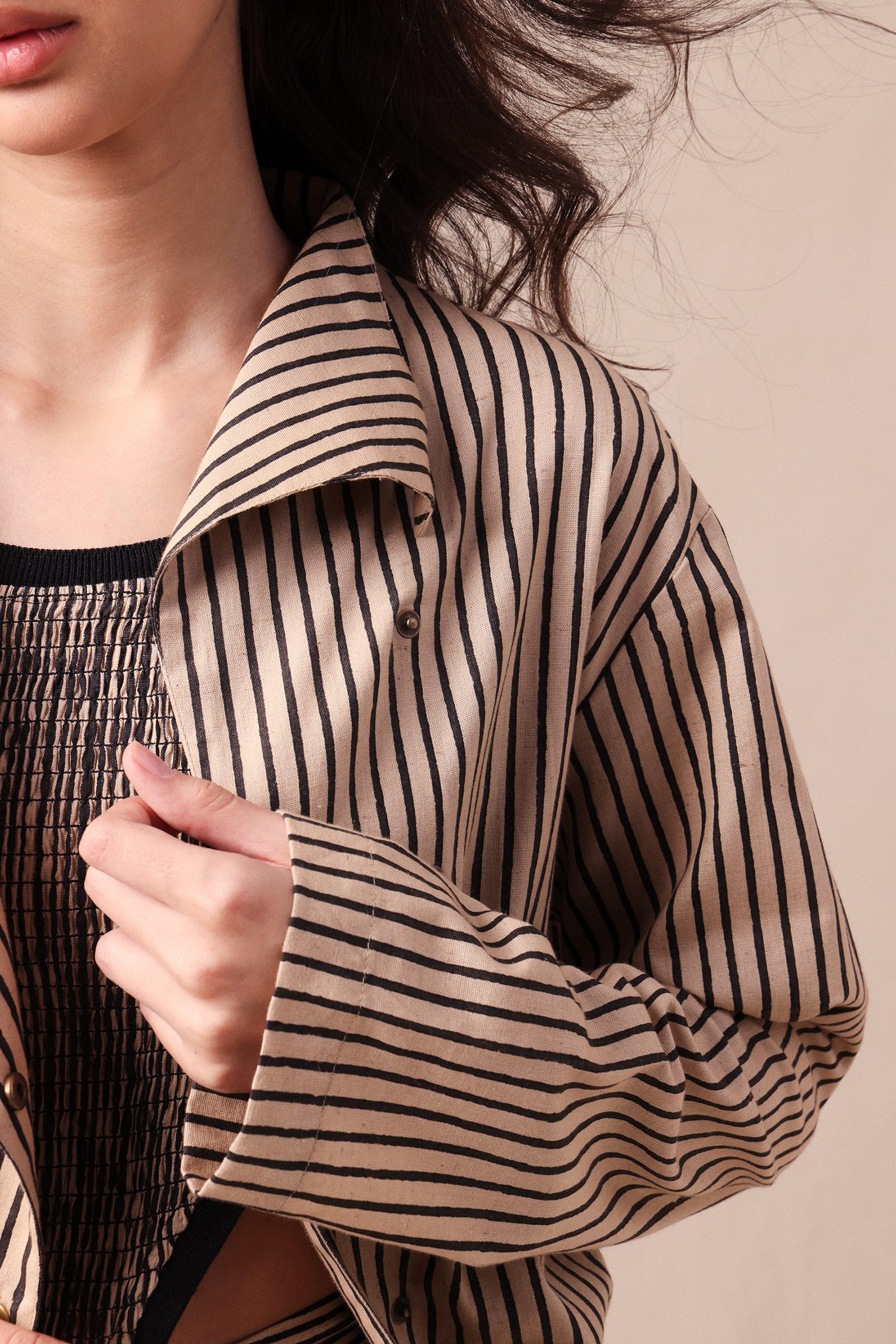 Mati JACKET Charcoal Striped Crop Jacket