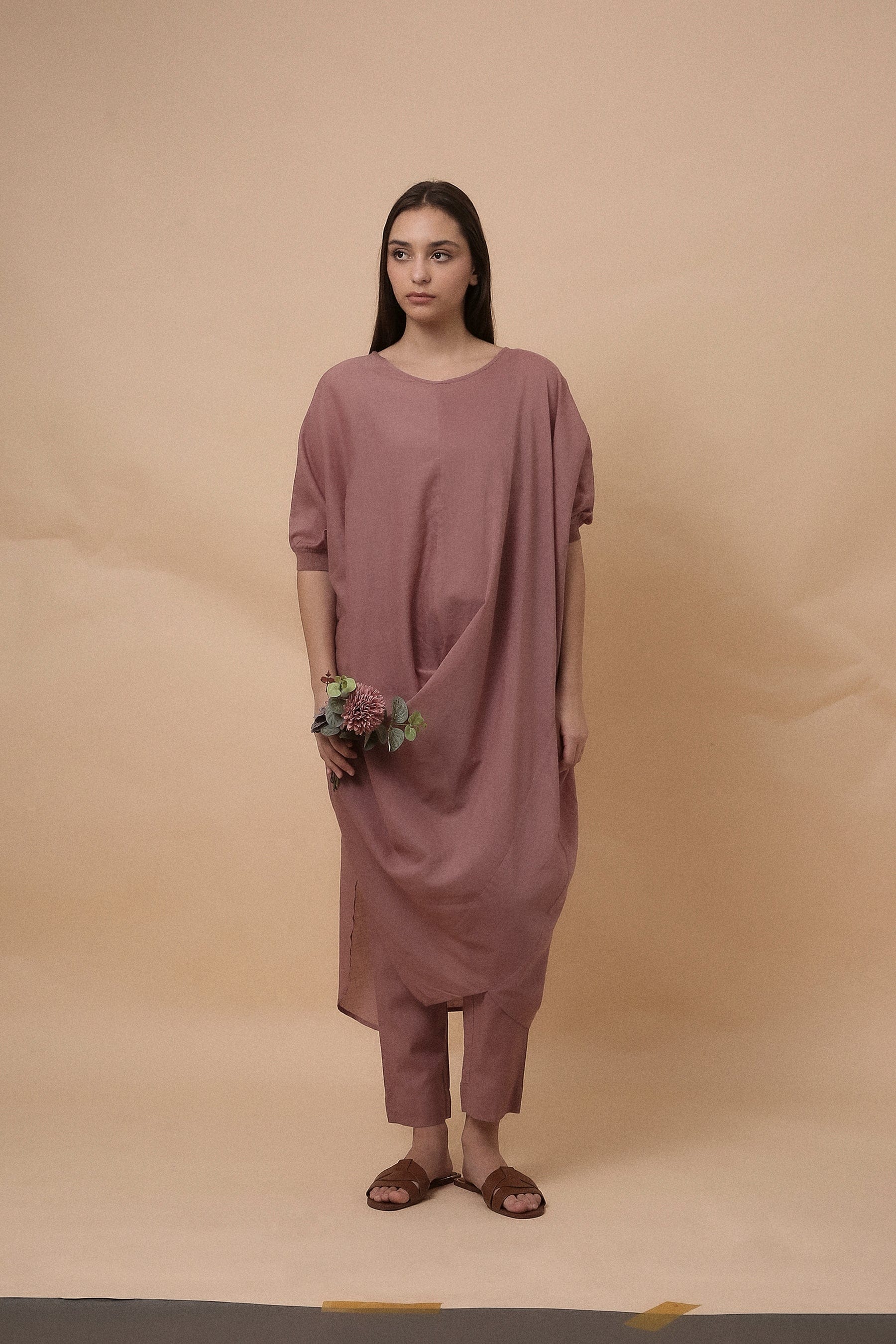 Handspun cotton mul kaftan cowl tunic co-ord set in blush with rib collar, camisole inner and narrow pants, by MATI India