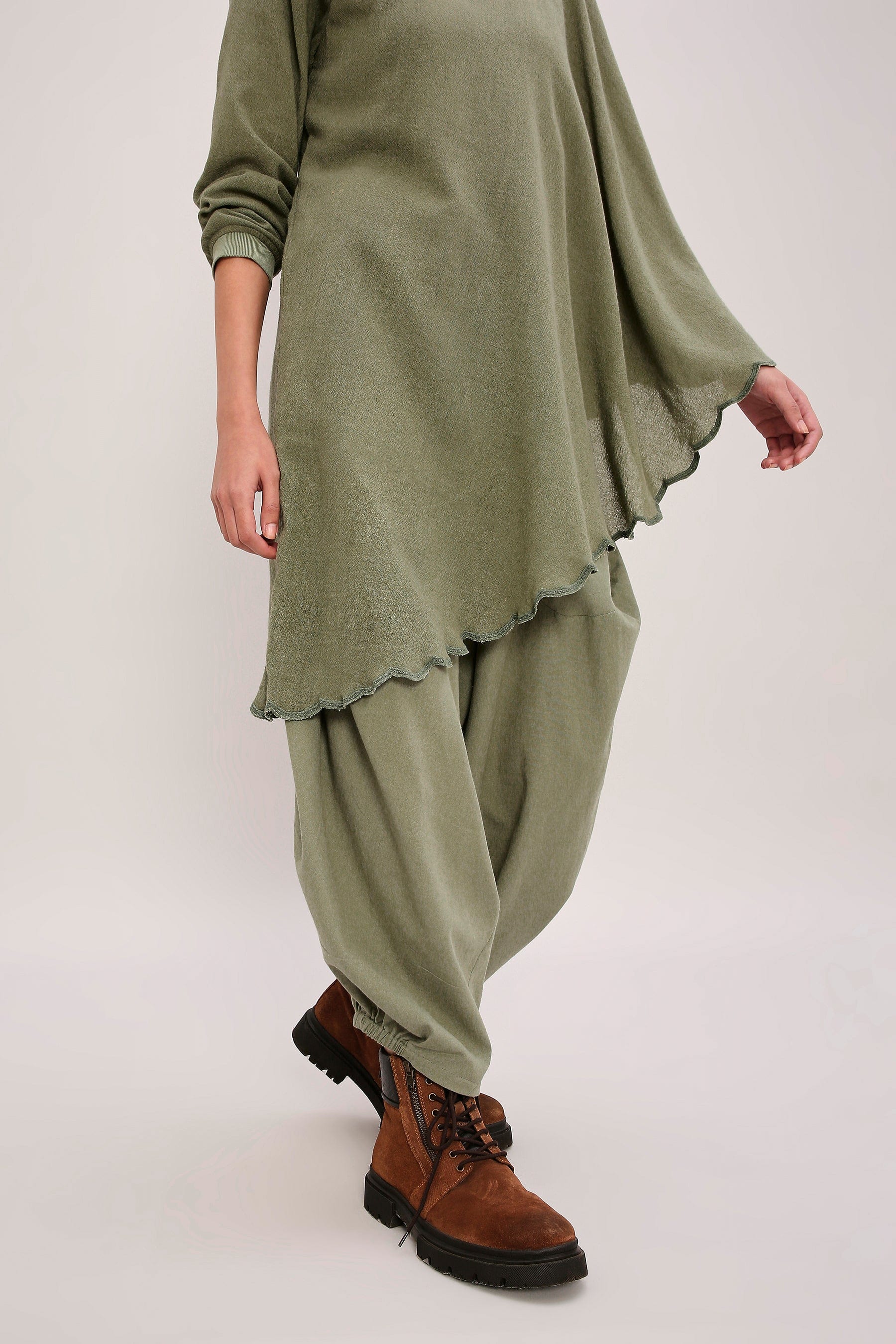 Mati Outfit Sets Green Ribbed Scallop Tunic Set (2 PCS)