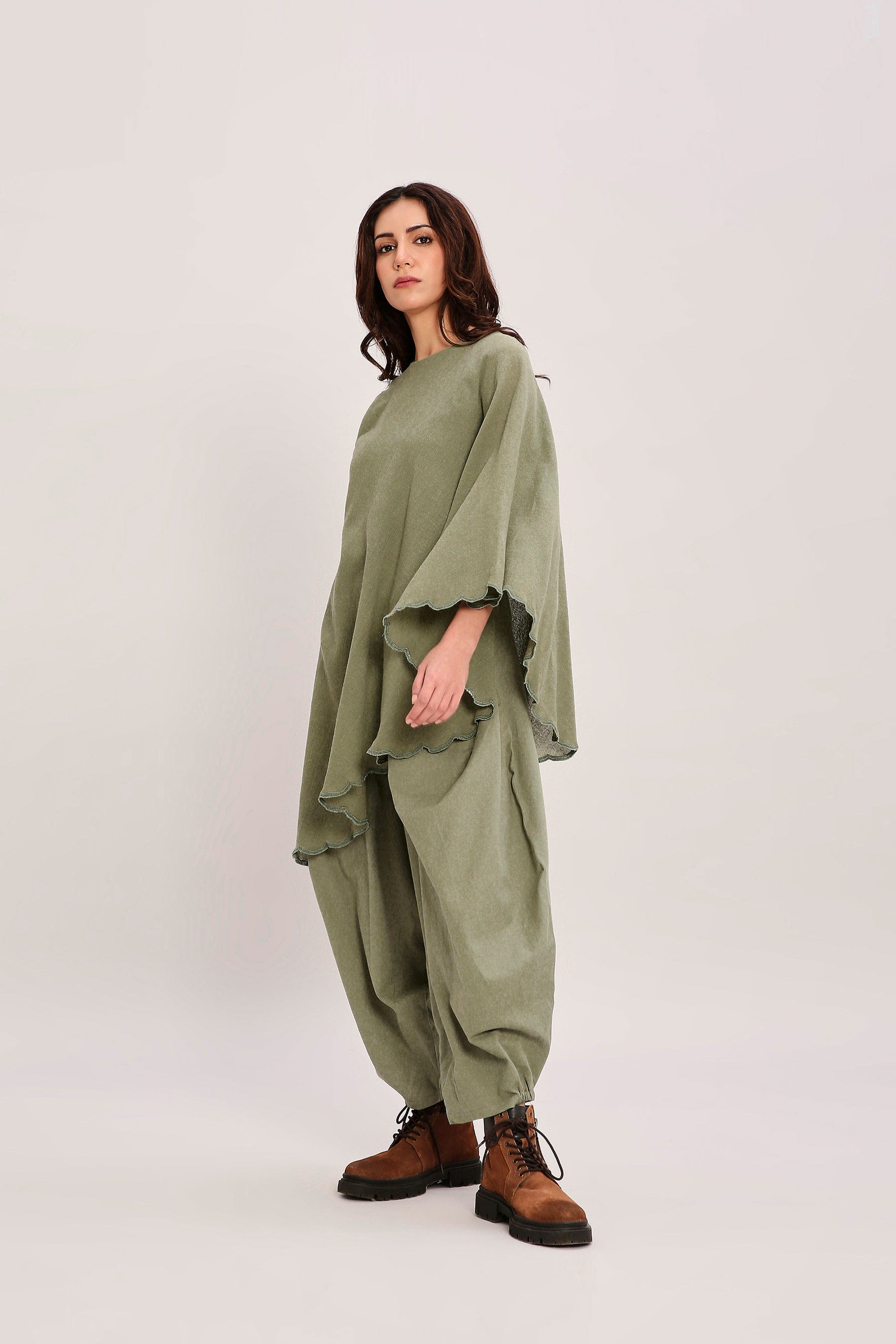 Mati Outfit Sets Green Ribbed Scallop Tunic Set (2 PCS)