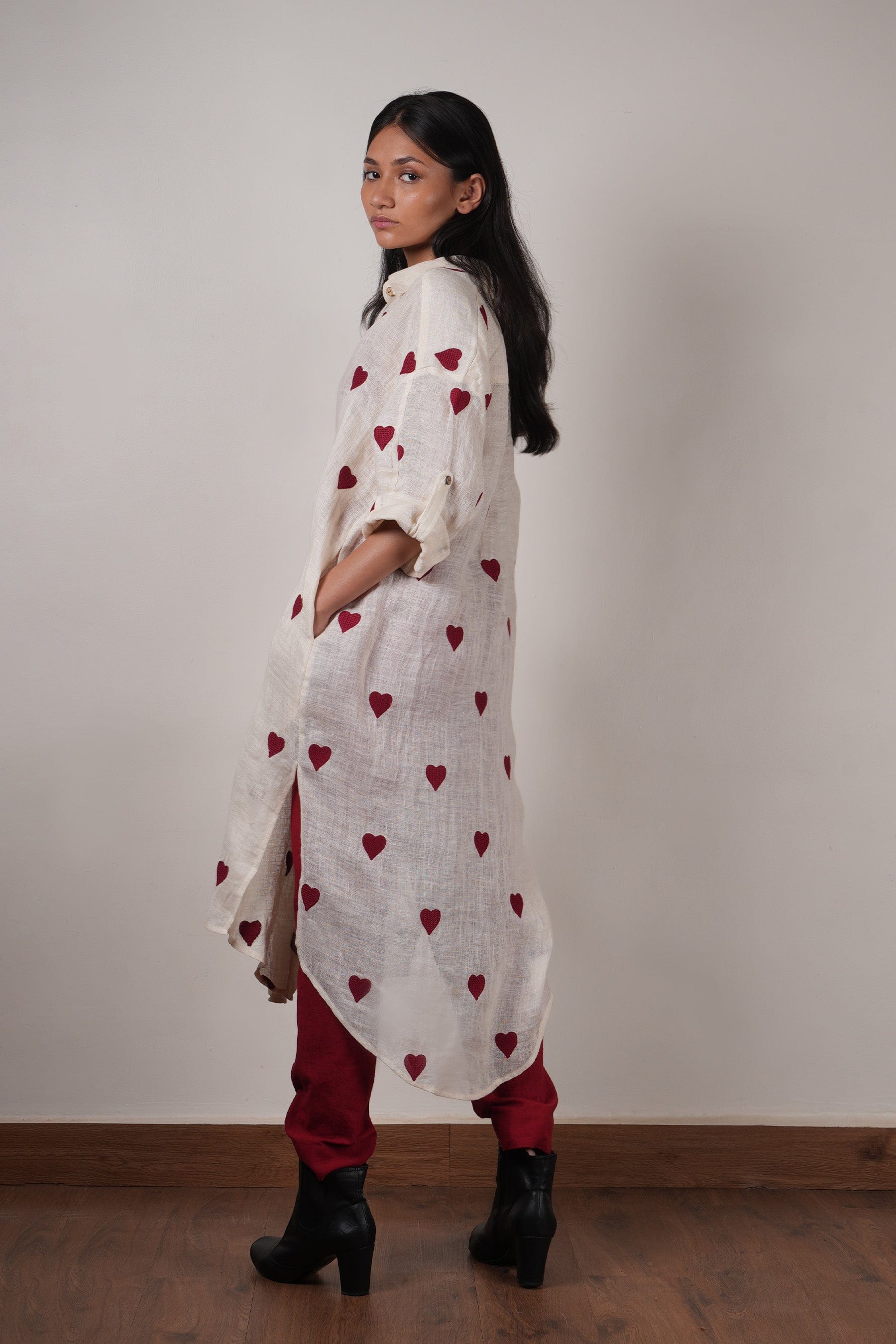 Handcrafted Organic Cotton and Linen Coord off-White and Red Set by Sustainable Clothing Label MATI