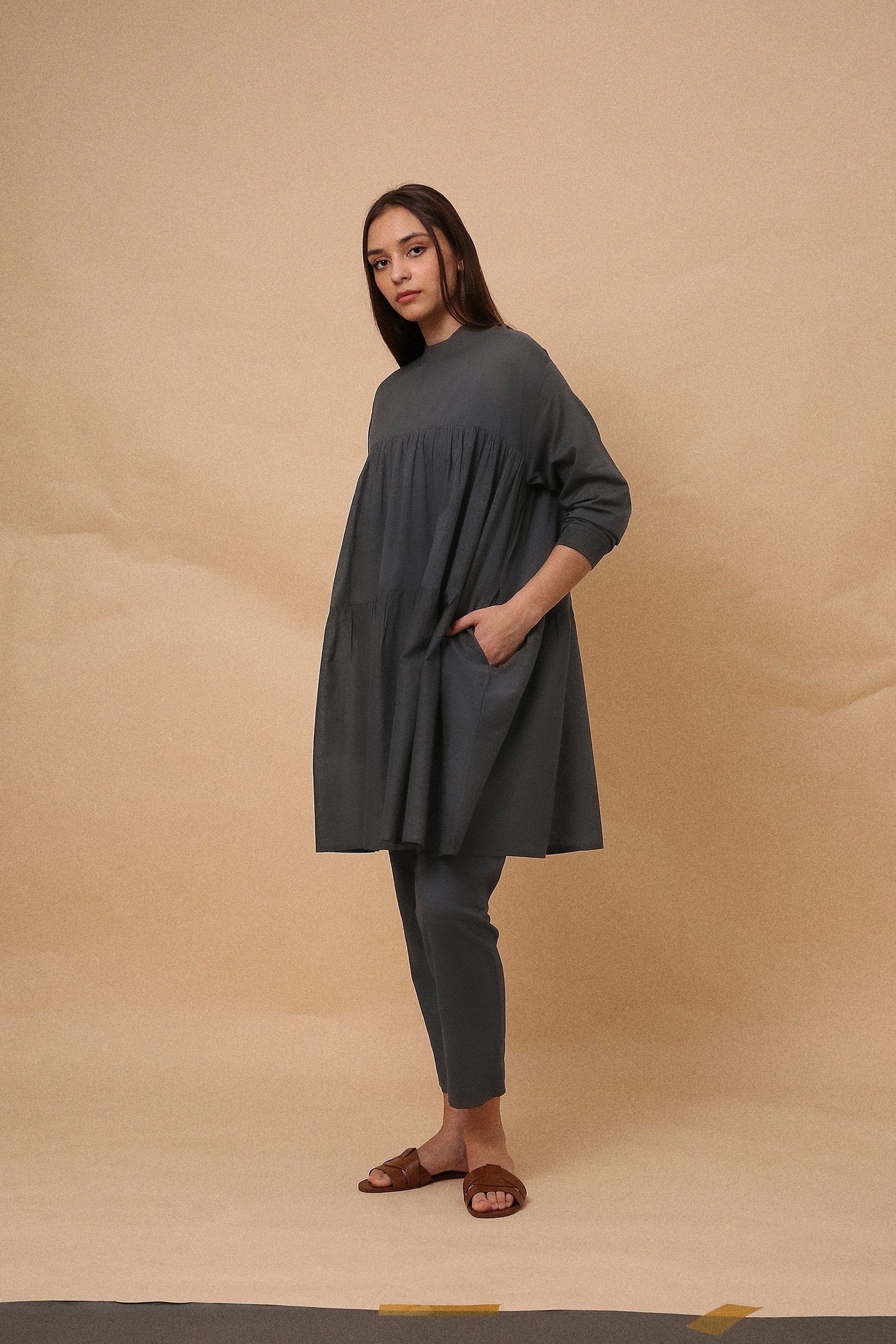 Handspun cotton mul oversized tunic co-ord set in ash grey with rib collar, camisole inner and narrow pants, by MATI India