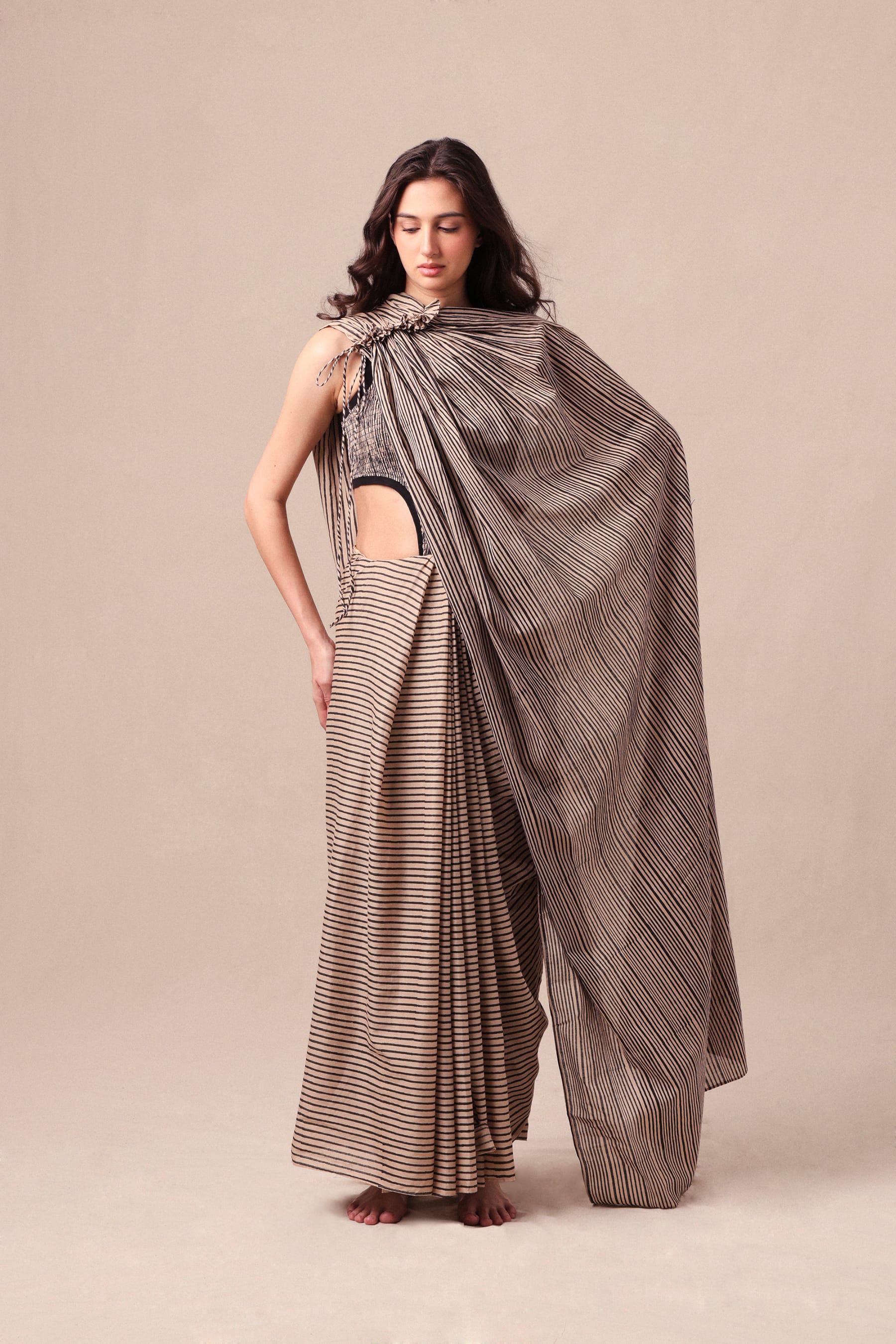 Mati SAREE Charcoal Striped Drawstring Mul Saree