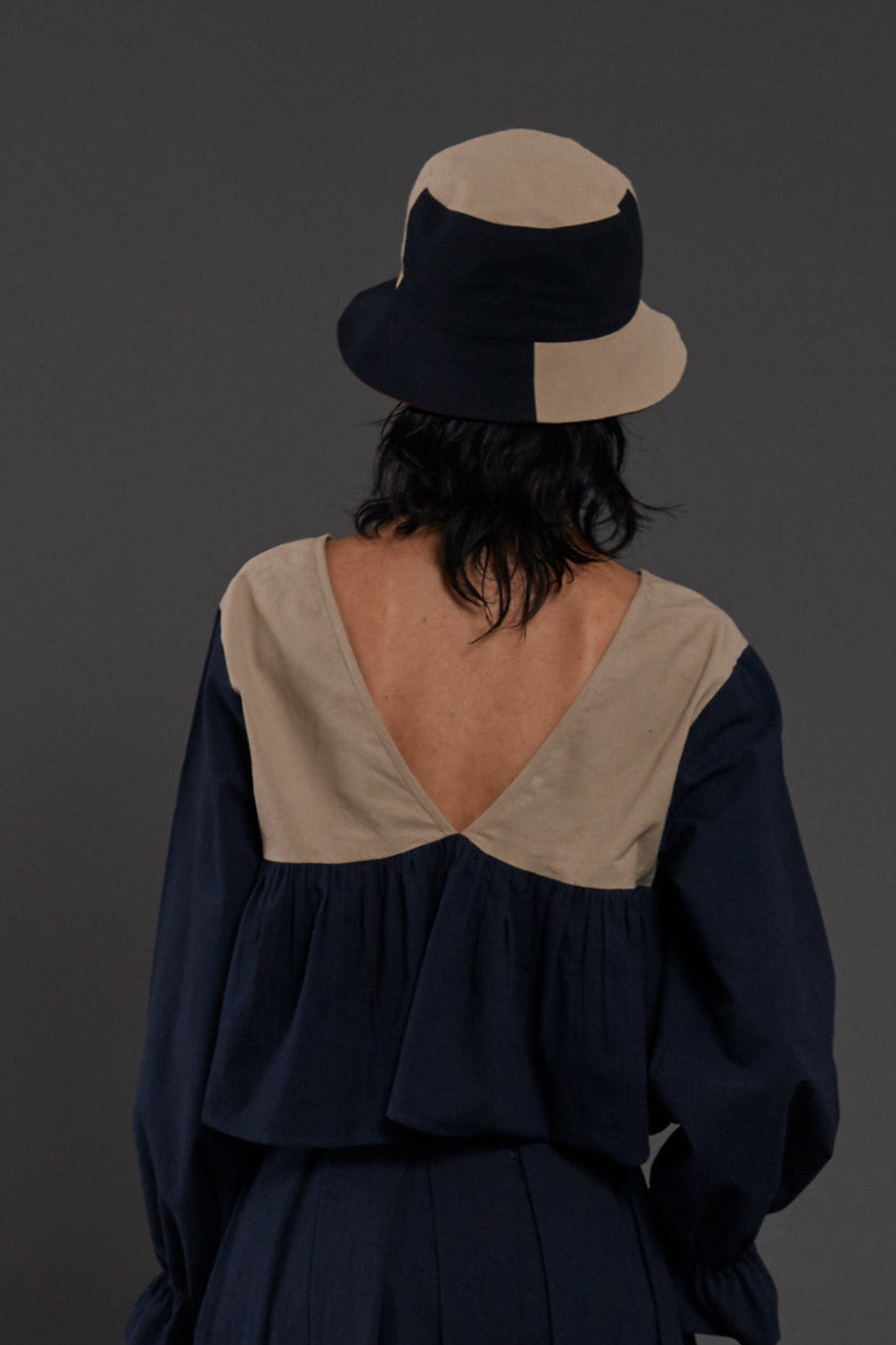 Mati Accessories Beige & Navy Blue Block Bucket Hat