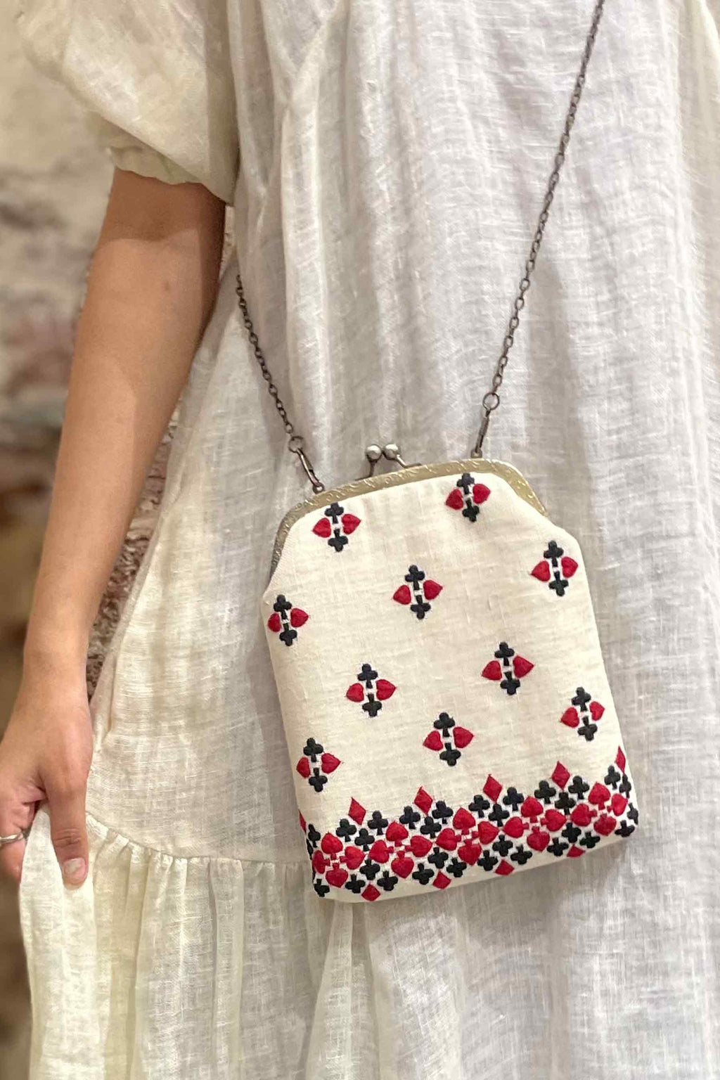 Mati Accessories Taash Hand Embroidered Oatmeal Clutch - Heart & Clubs