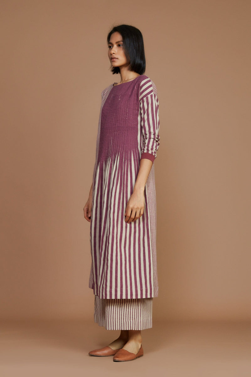 Mati Outfit Sets Ivory With Mauve Striped Pleated Co-Ord Set