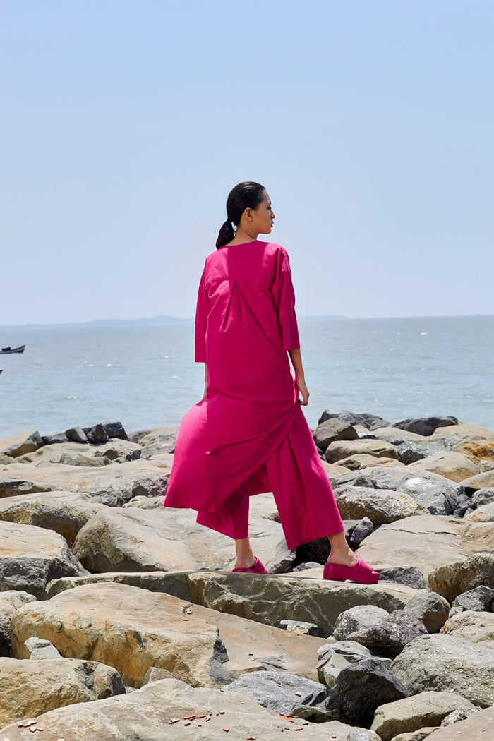 Mati SEPERATES Pink V-Neck Tunic Set